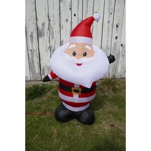 Holiday Time Airblown Inflatable Santa Christmas Yard Decor 4ft Tall